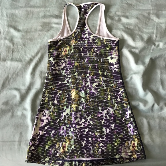 Lululemon racer back tank - Picture 2 of 3